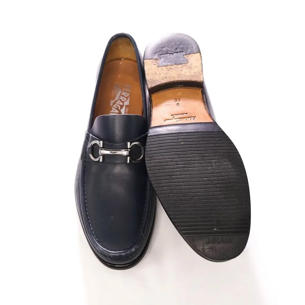 $850 FERRAGAMO - 